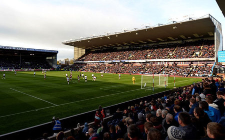 6人深陷困 6人深陷困